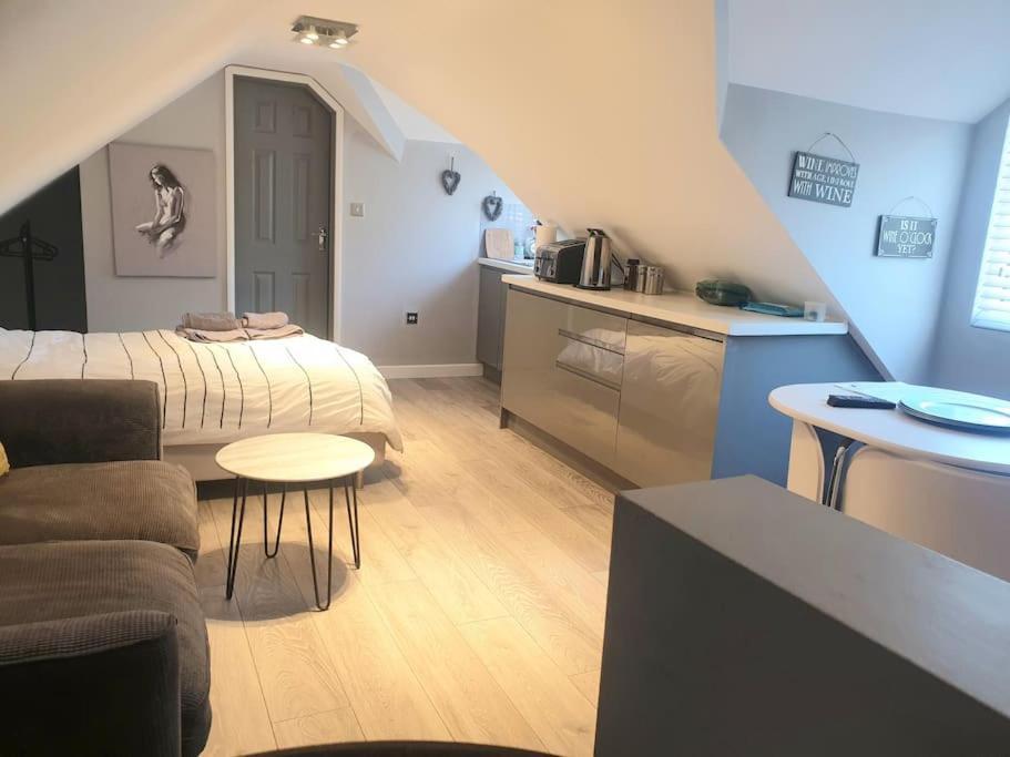 The Contemporary Studio Bracknell Kültér fotó